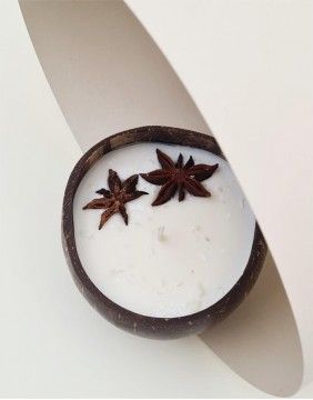 Soy wax candle "Coconut Herbs"