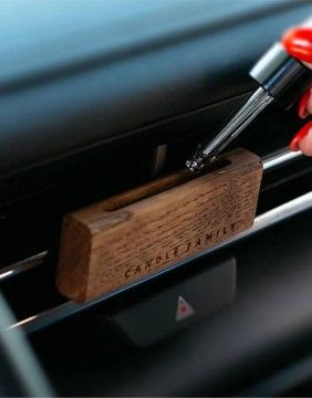Ąžuolinis Automobilio kvapas į groteles "Precious" CANDLE FAMILY - 1