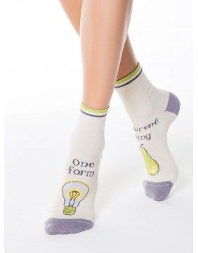 Women's socks "Happy Cream"