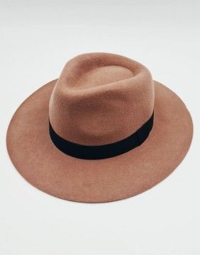 Шляпа "Dorothea"